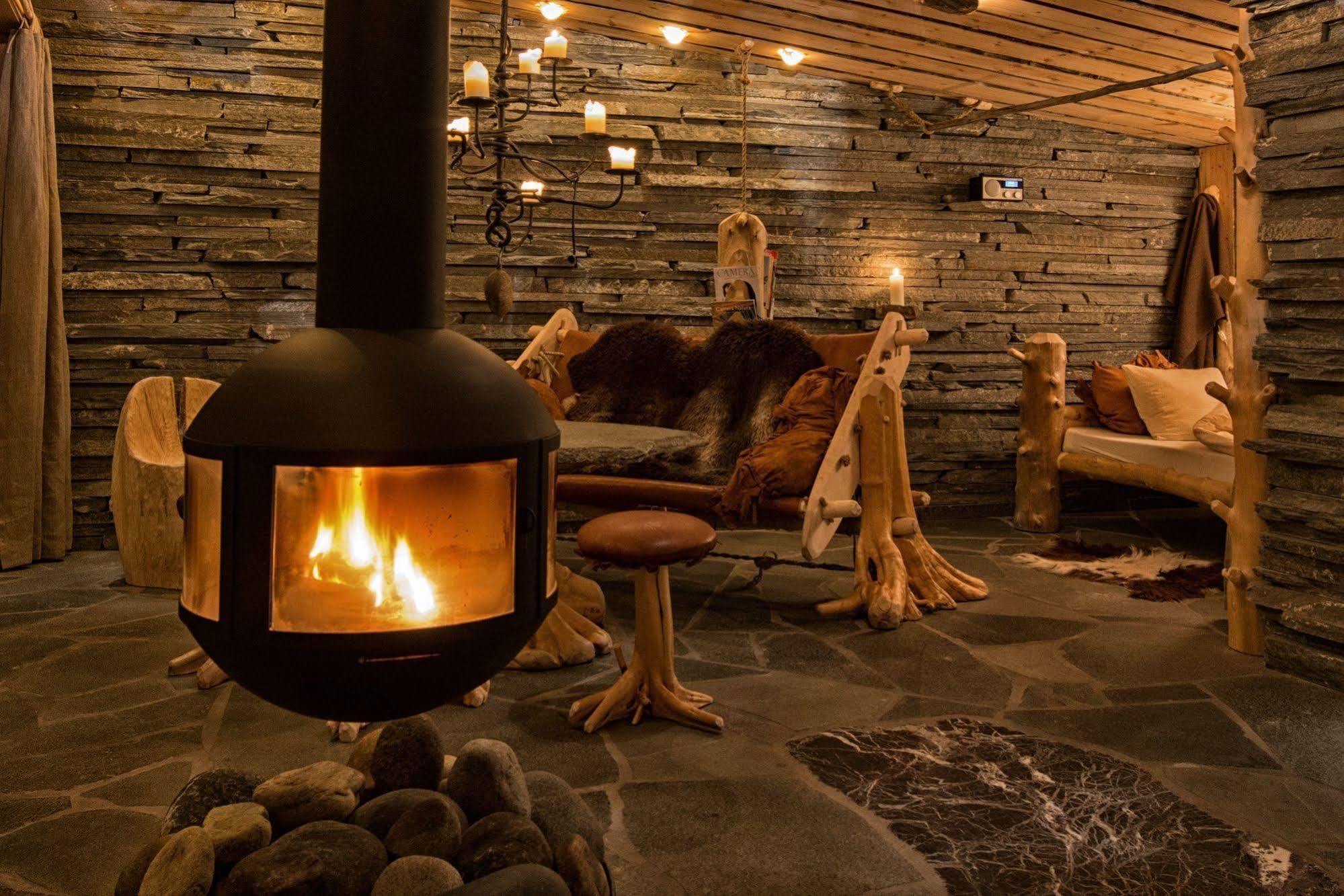 Engholm Husky Design Lodge Karasjok Exterior foto